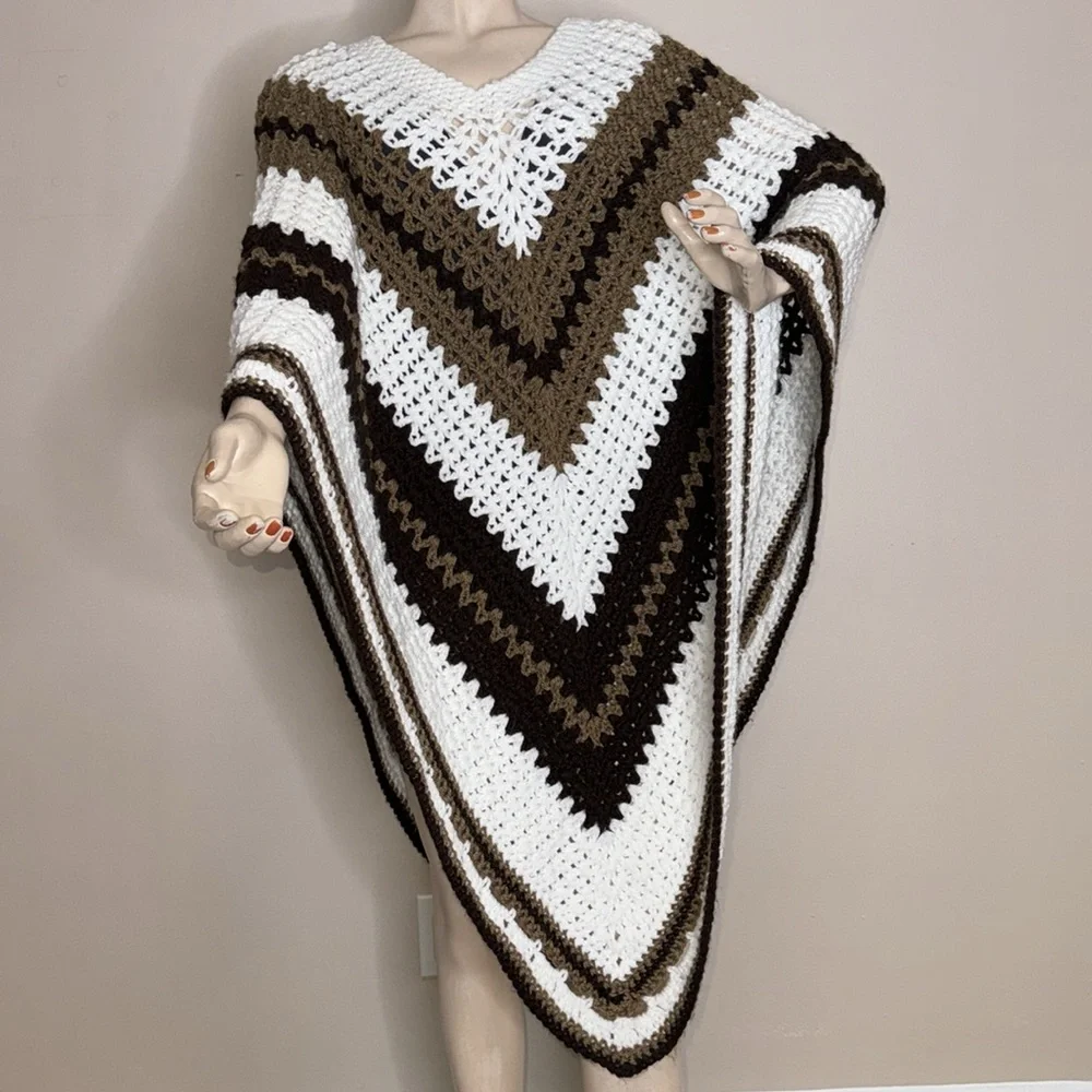 Granny Crochet Poncho